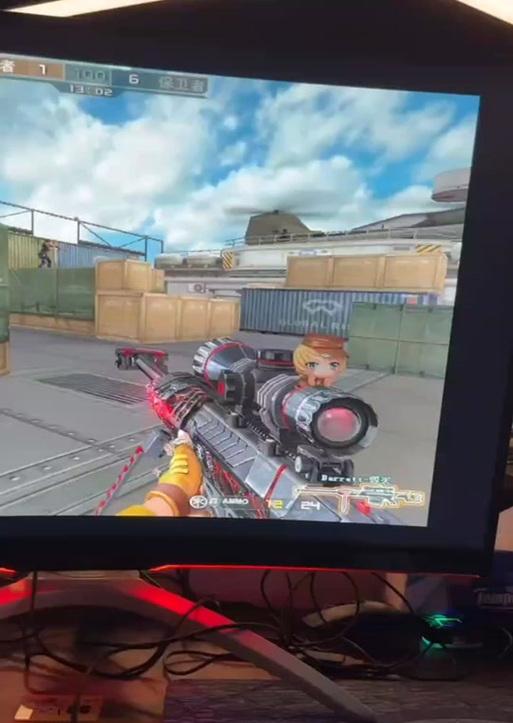 穿越火线描边功能如何关闭？